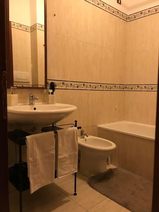 Apartment With Private Parking - Roma Est. Lunghezza Exteriér fotografie